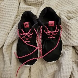 Girls Nike Shoes
